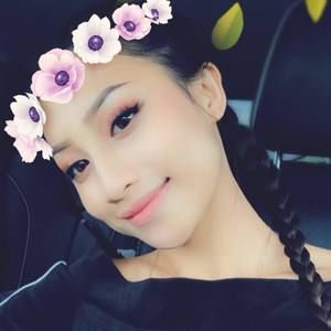 Meet your Posher, Isabella